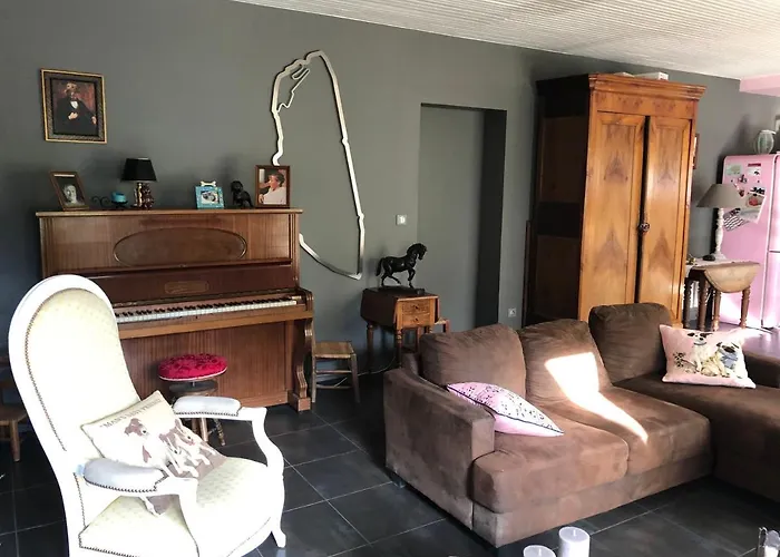 Prázdninový dům Maison Au Coeur Du Circuit Des 24 Du Mans *